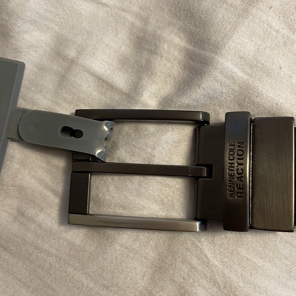 New Men’s Kenneth Cole Black & Brown Reversible Leather Belt - Picture 1 of 5